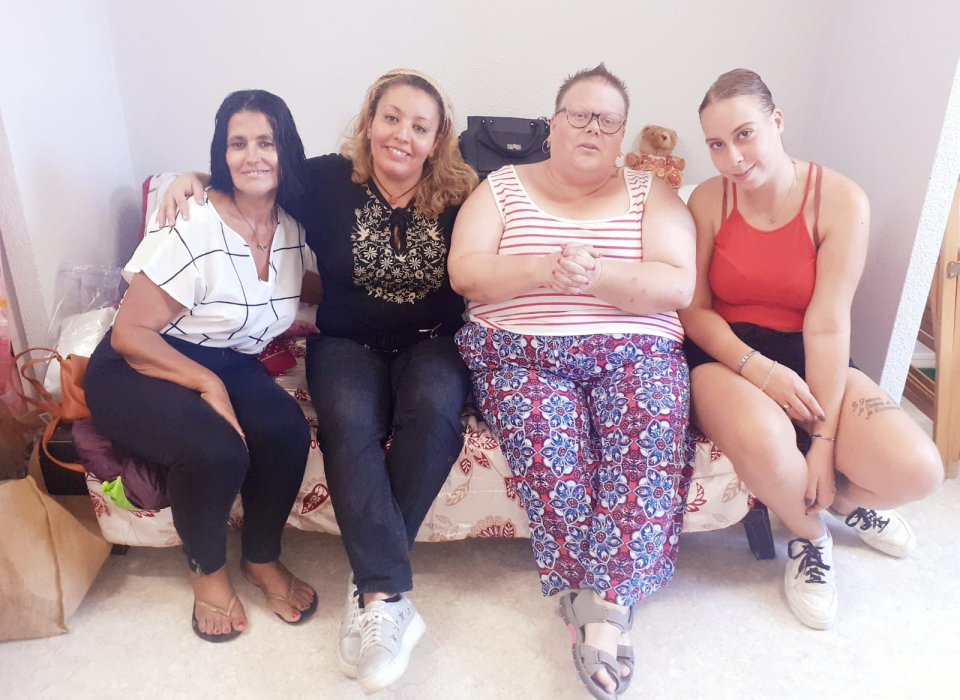 Sylvie, Majdouline, Annabelle et Ludivine Sylvie, Majdouline, Annabelle et Ludivine